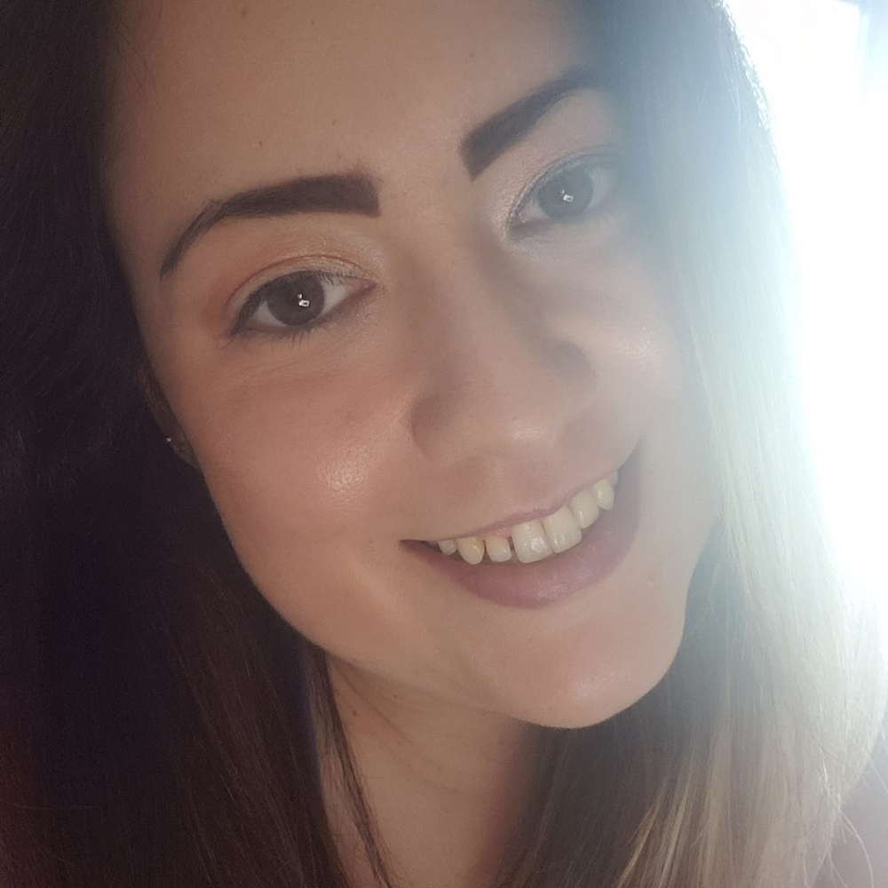 Meet your Posher, Angela